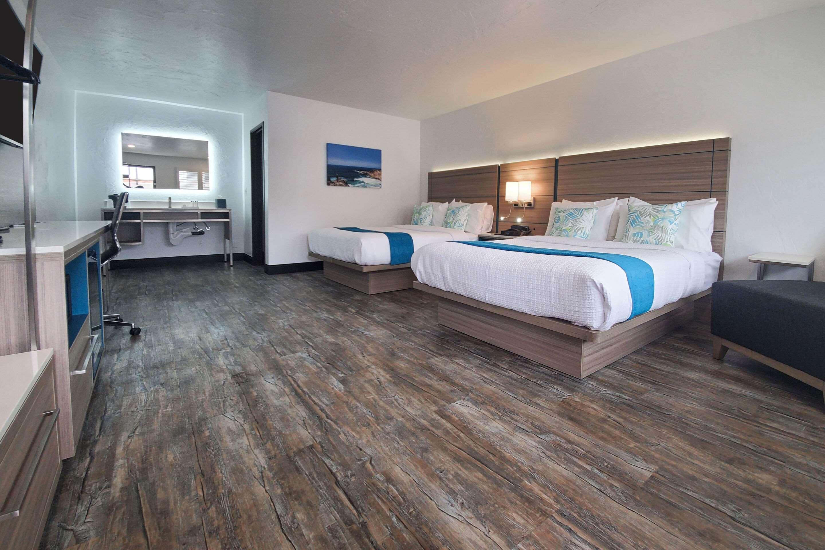 פורט וויינימי Casa Via Mar Inn, Ascend Hotel Collection מראה חיצוני תמונה